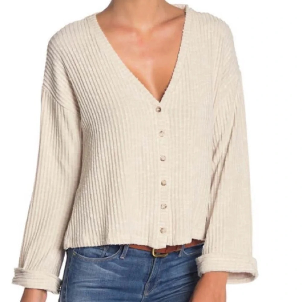 Code x Mode New Women’s M Button Up Long‎ Sleeve V-Neck Ribbed Knit Top